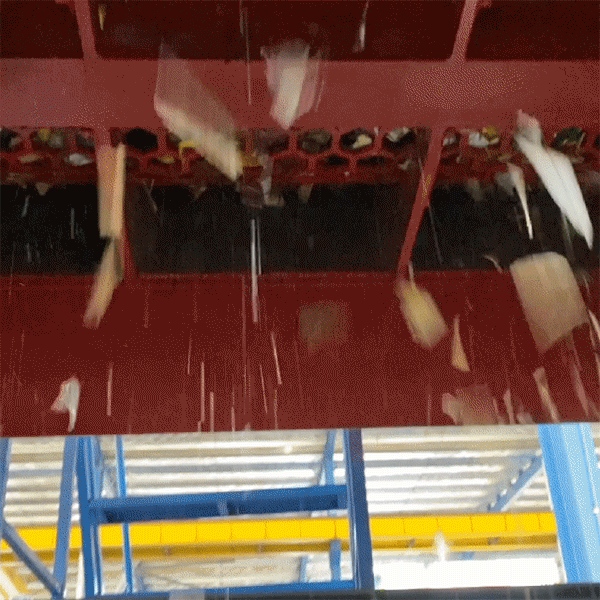 Trituradora de cuatro ejes